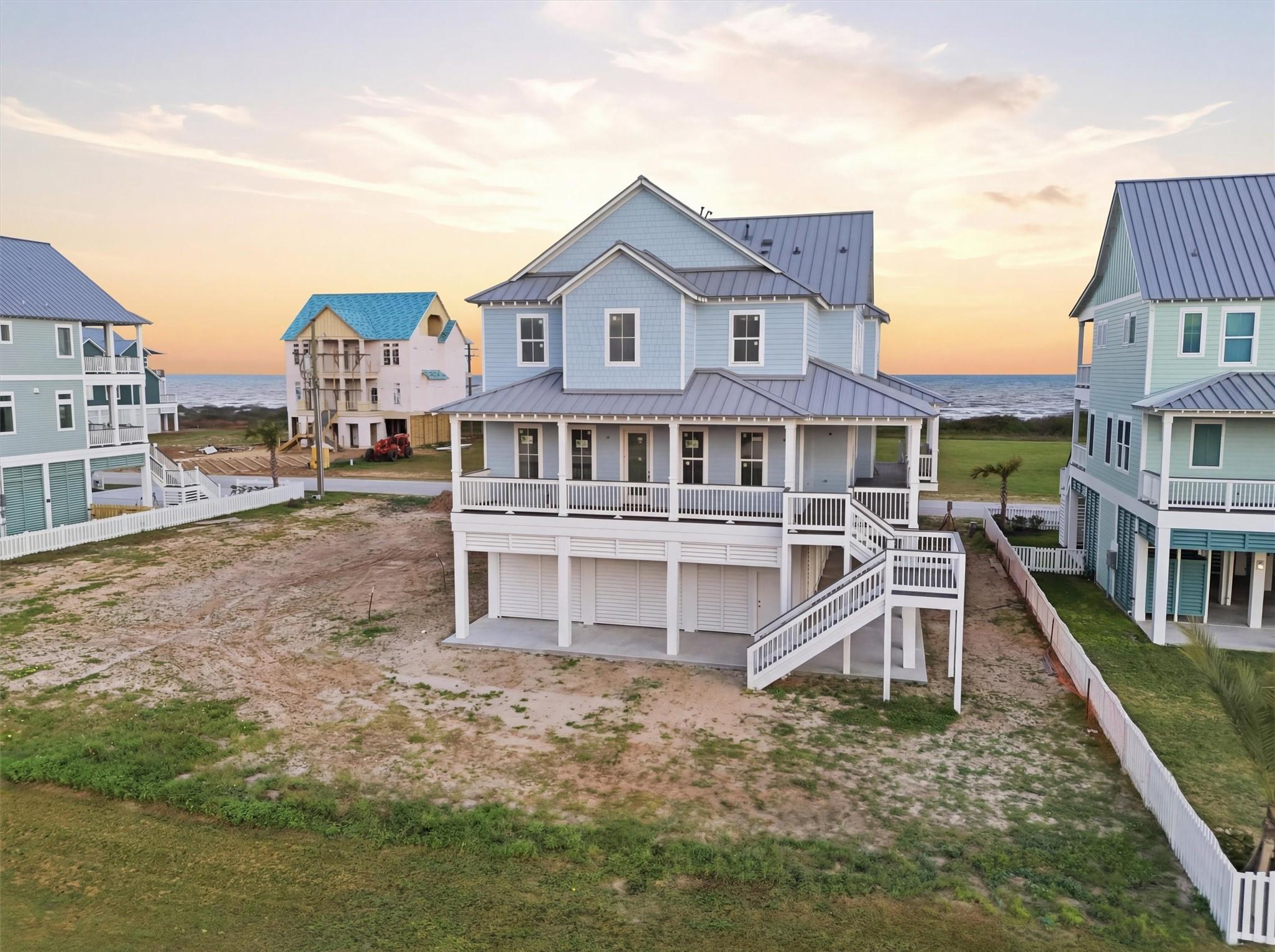 Image 4: *this photo is of 11350 Beachside Drive that the s