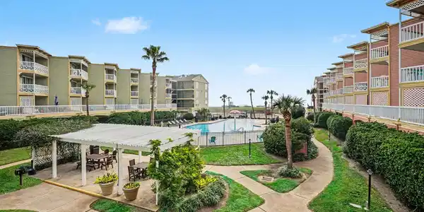 6300 Seawall Boulevard