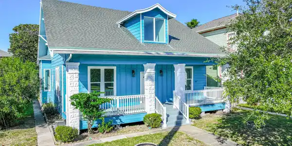 3124 Avenue R 1/2
