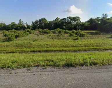 7720 Emmett F Lowry Expressway