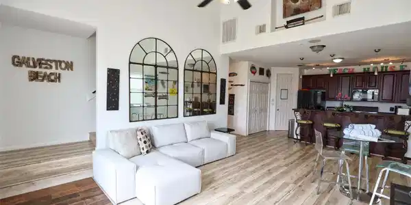 4111 Valer Drive