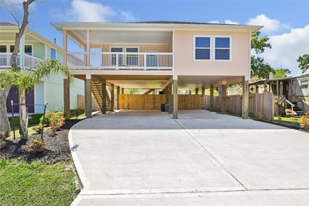 353 Bay Oaks Drive