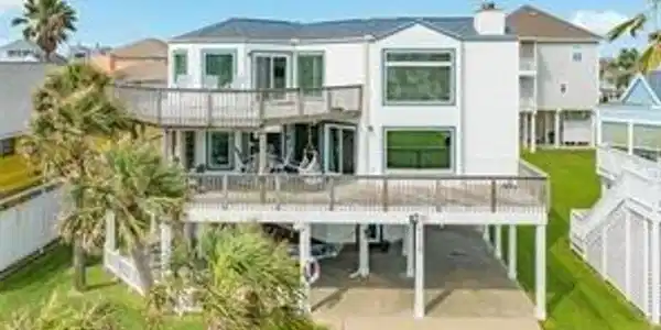 4119 Campeche Court