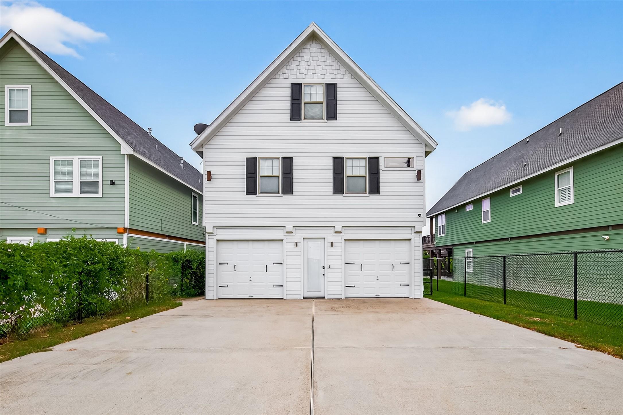 Image 2: Your new vacation home!