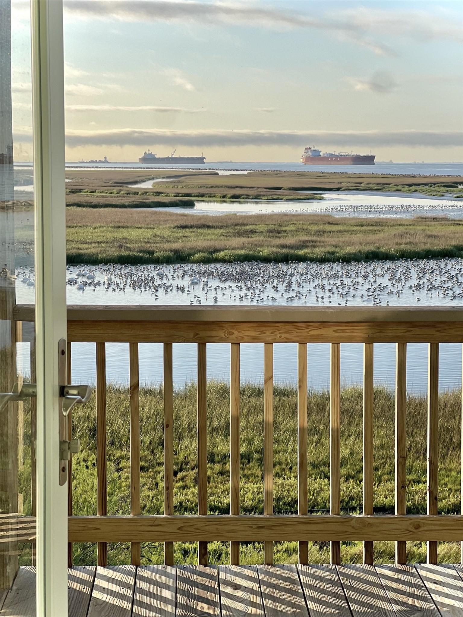 Image 3: Imagine Waking up to this view!