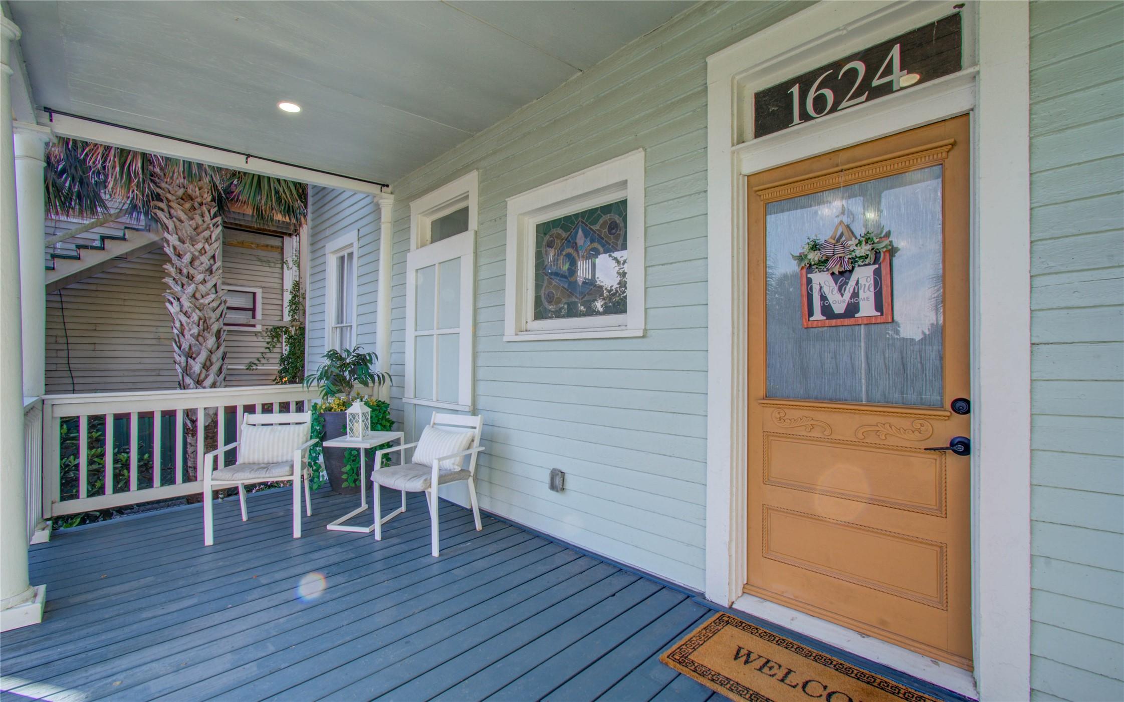 Image 3: Welcome to your new Island home with a large front