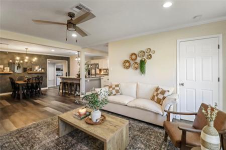 1503 W 5th Street