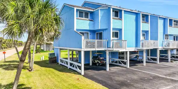 908 Calico Jack Cove