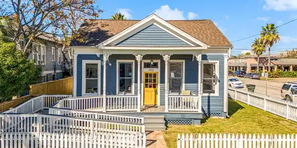 1402 Church Street