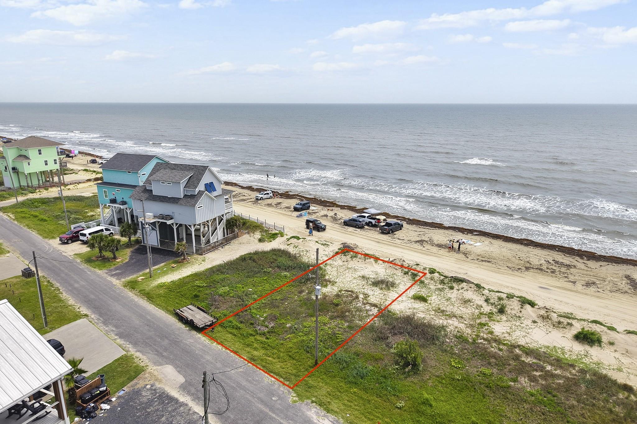 Image 3: Angled perspective of the homesite highlighting it