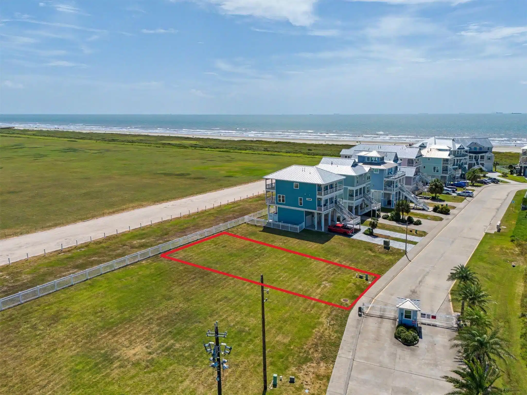 Image 1: Aerial view introduces the homesite and its beachs