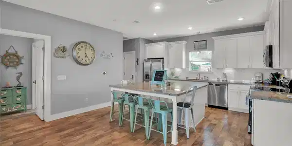 955 Driftwood Drive