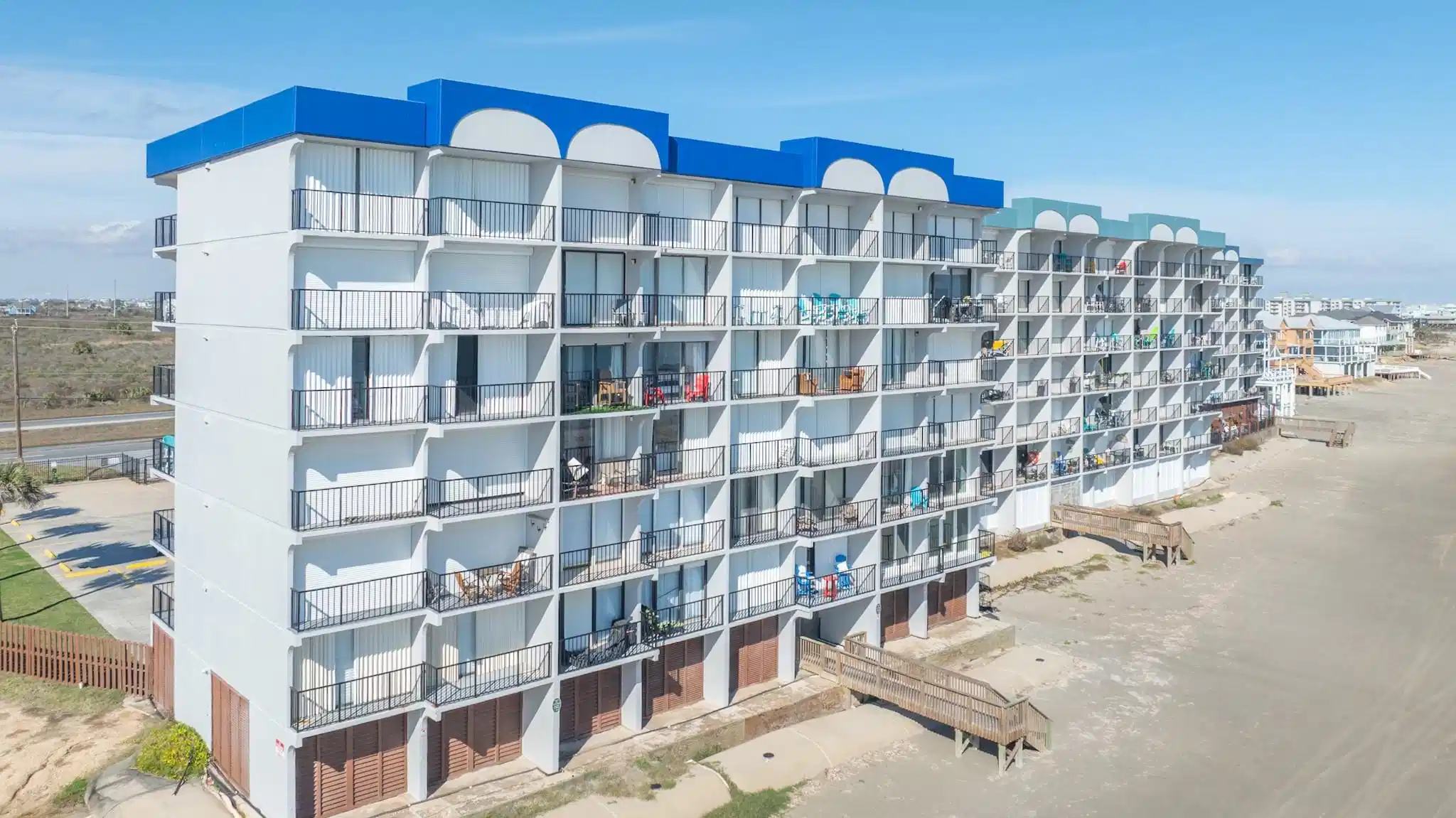 Image 1: Beautiful Riviera I condos with a front row seat t