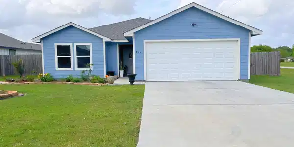702 Flycatcher Drive
