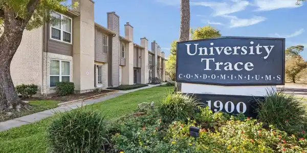 1900 Bay Area Boulevard