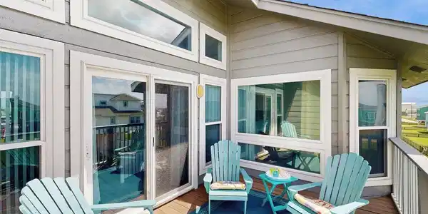 Image 4: The deck off the main living area provides the per