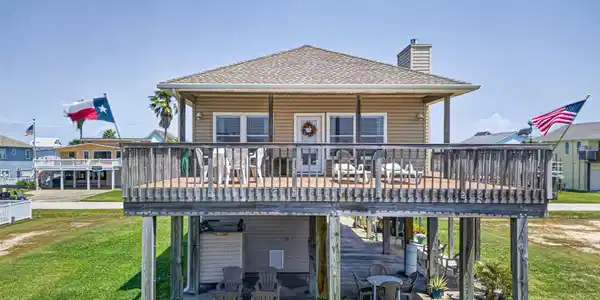 3930 Navarro Drive