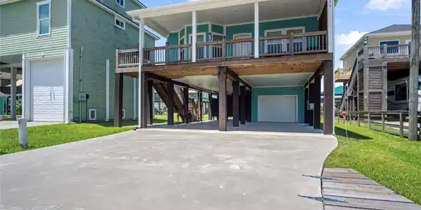 975 S Cove