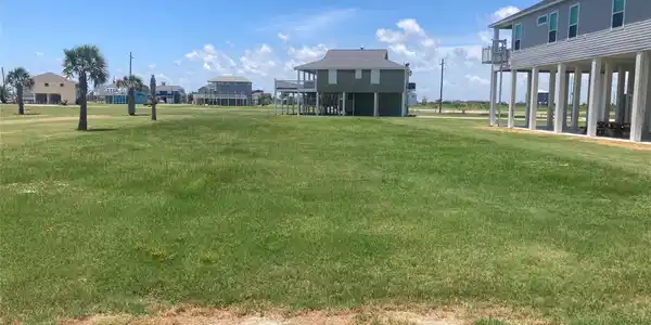 817 Casa Drive