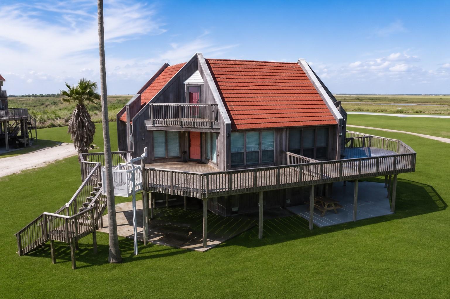 Image 1: Welcome to your new coastal home! Beautiful 3 bedr