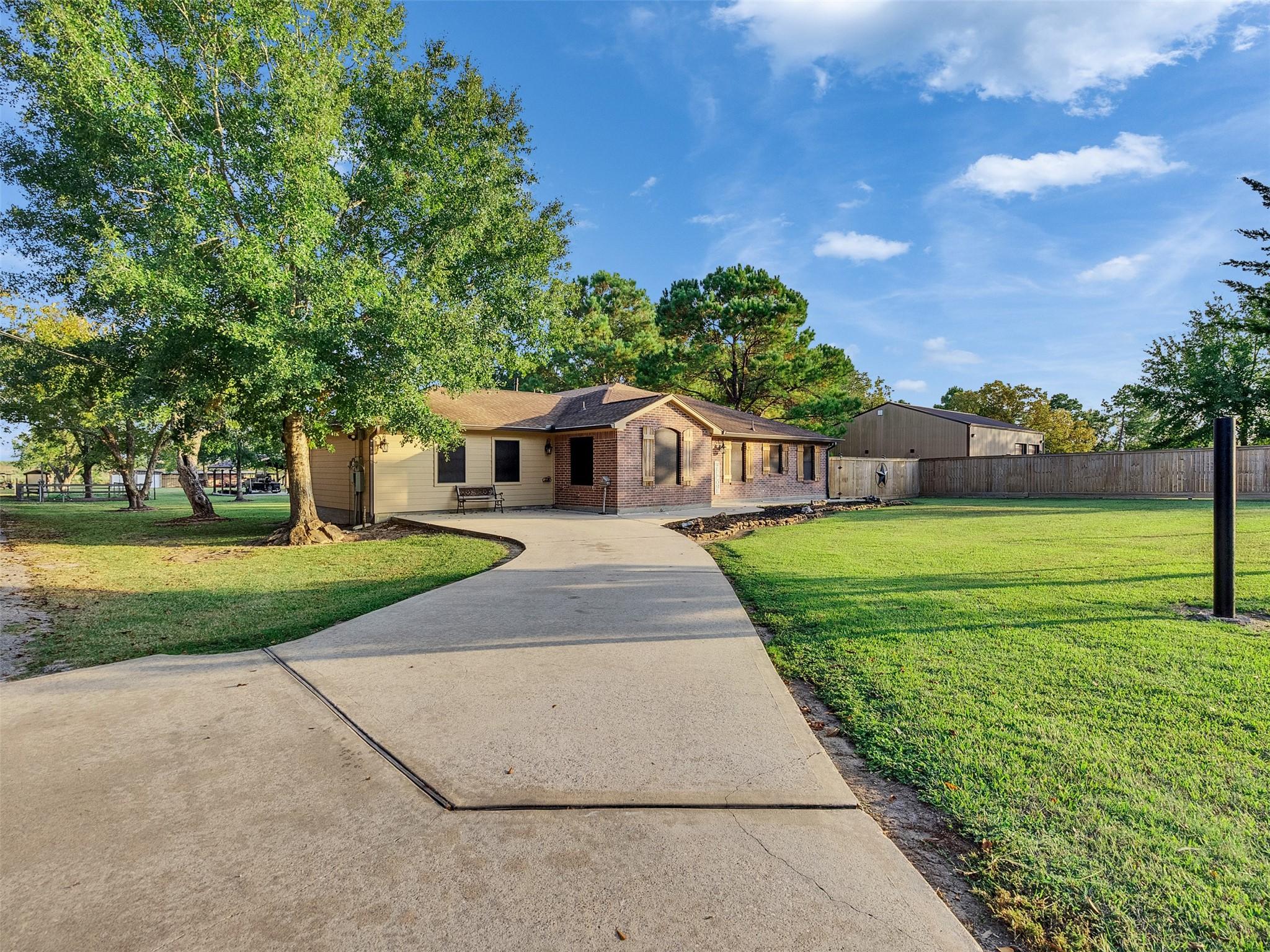 Image 4: 1010 Kilgore Road.