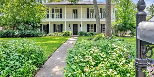 4026 Laurel Grove Drive