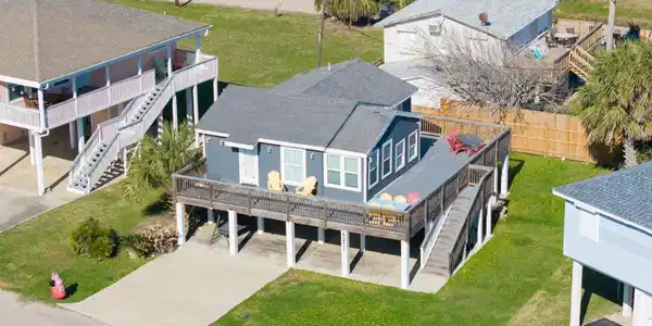 4211 Surf Drive