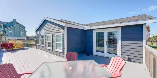 Image 4: Bright and airy coastal or suburban setting
