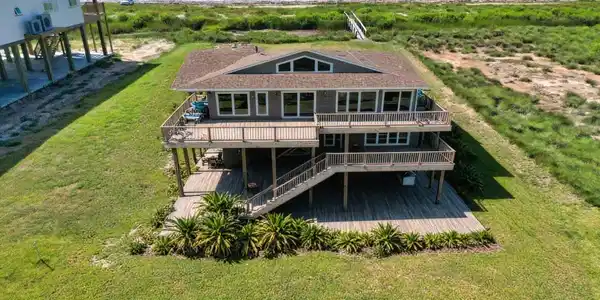 Image 3: House is only for visual