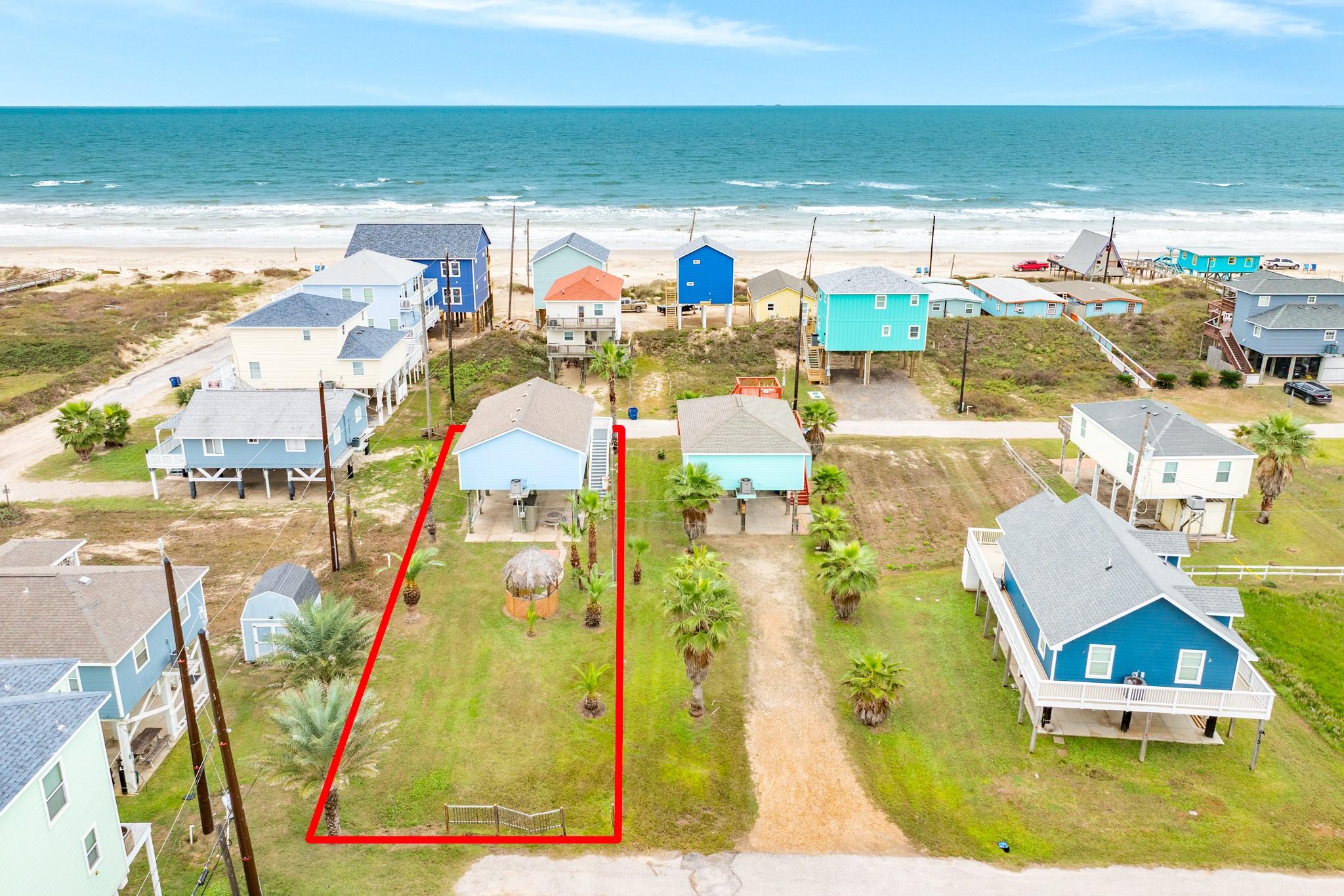 Image 3: Red lines indicate approximate property boundaries