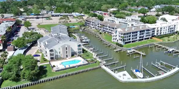 Image 3: ANOTHER GREAT VIEW OF YACHT CLUB CONDOS