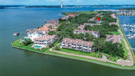 1927 Enterprise Avenue