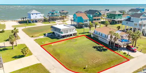 13026 Buccaneer Parkway
