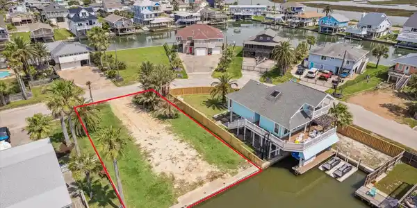 16507 Jamaica Cove Road
