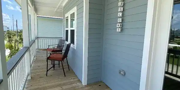 4002 Mendocino