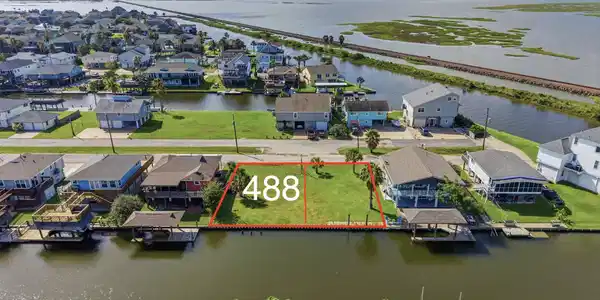 488 Pompano