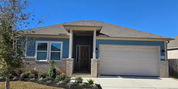 1606 Carefree Circle