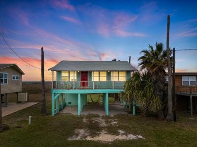 575 Beachfront Drive