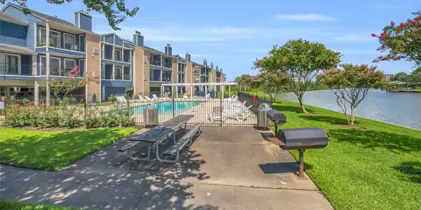 18511 Egret Bay Boulevard