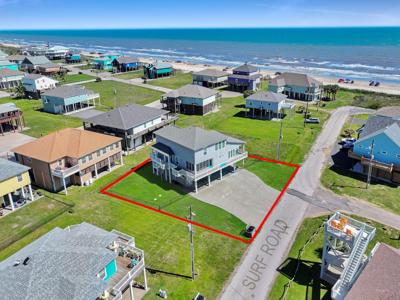 878 Surf Road