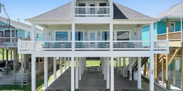 1215 Gulf Road