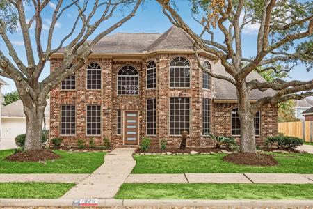 1526 Bay Berry Lane