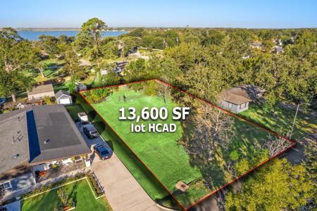 120 N Holly Drive