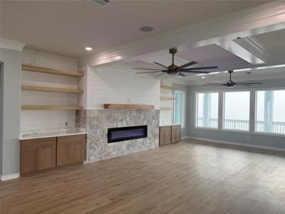 5026 Blue Water Highway