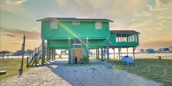 Image 3: Best view in town - over the Gulf and Refuge