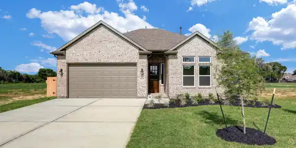 1221 Friendship Trail