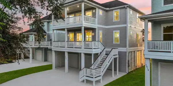 1517 Bayou Shore Drive