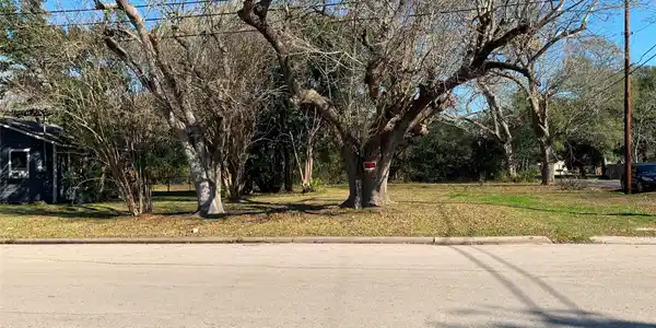 Image 2: View from Bell Drive