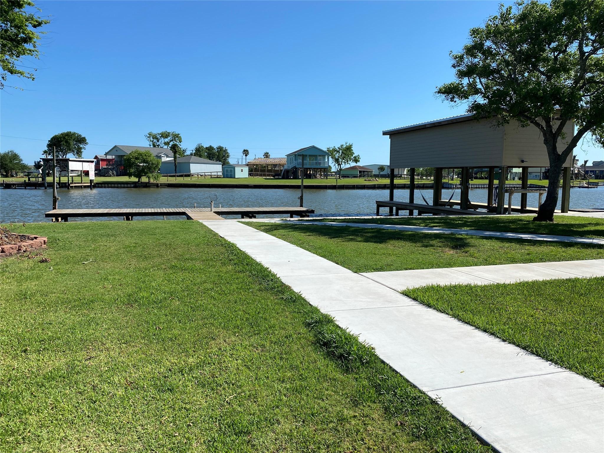 Image 3: Very Wide area on the Creek!!!  Fishing from your