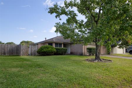 475 Lost Rock Drive